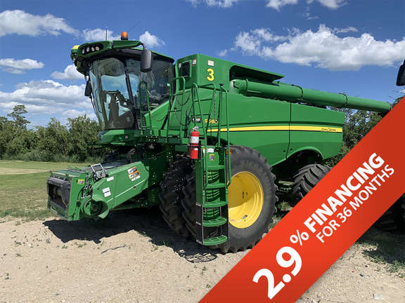 Photo of a 2017 John Deere S680