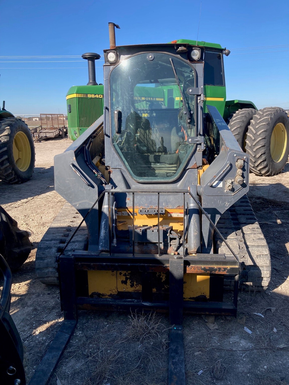 2017 John Deere 333G Compact Track Loaders Uvalde, TX