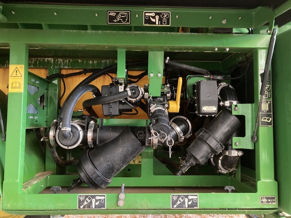 John Deere R4140I image 7