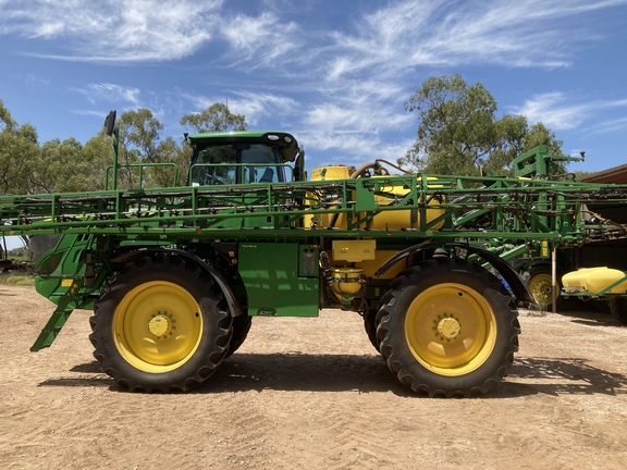John Deere R4140I image 6