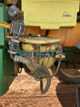 John Deere R4140I image 18