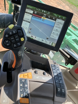 John Deere R4140I image 23