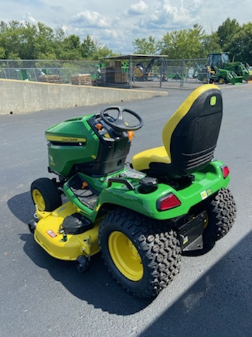 2023 John Deere X580 Image 7