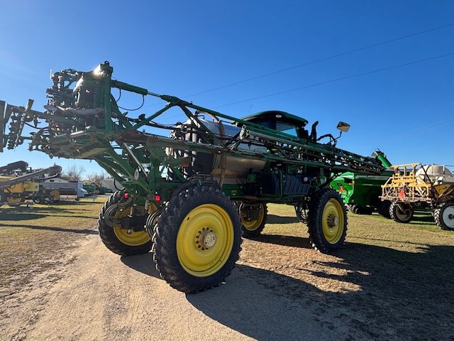 2017 John Deere R4038 Image 1