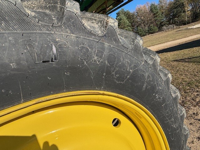 2017 John Deere R4038 Image 13