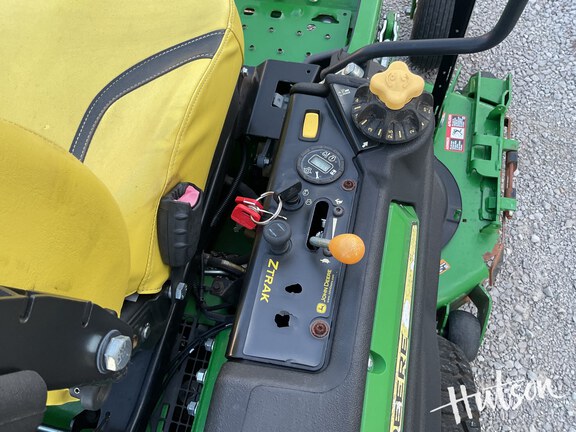 Photo of 2021 John Deere Z970R