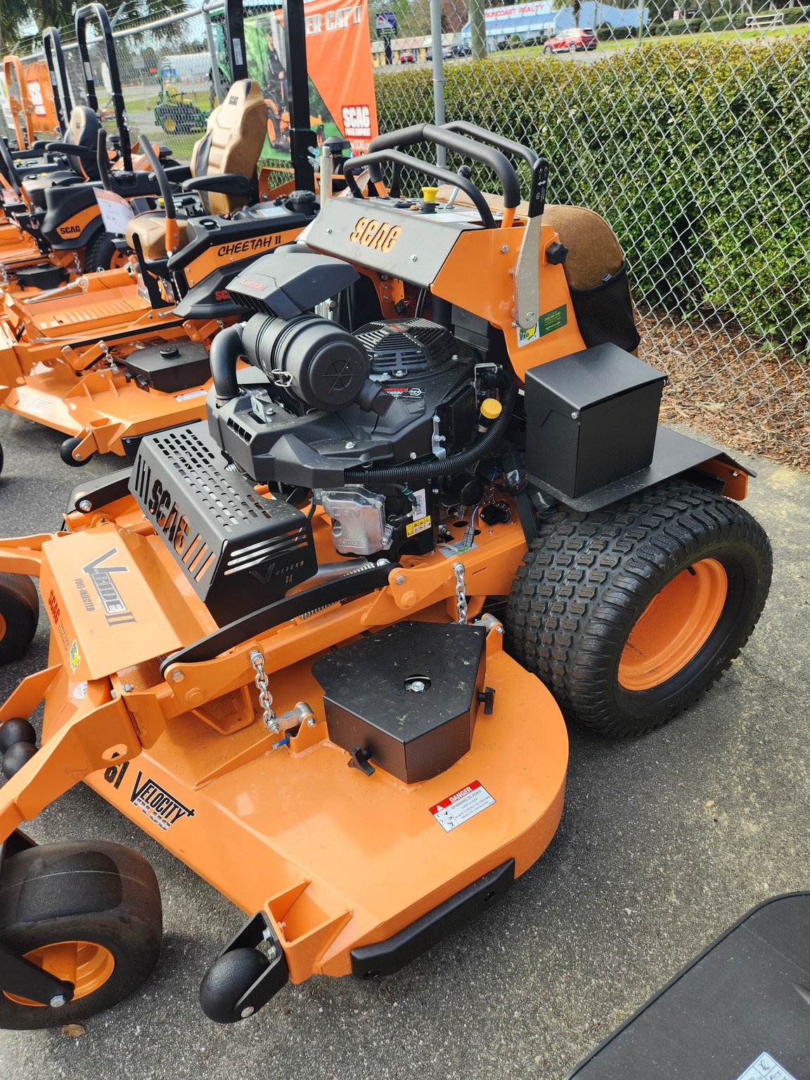 2023 Scag SVRII61V-38FX Image 3