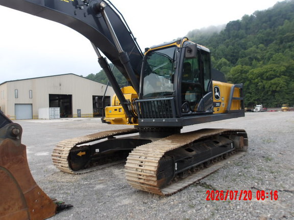 2023 John Deere 250 P-Tier