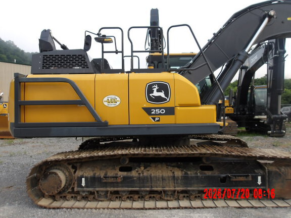 2023 John Deere 250 P-Tier