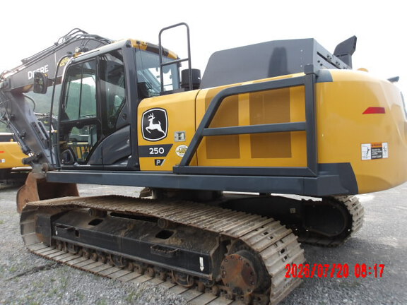 2023 John Deere 250 P-Tier