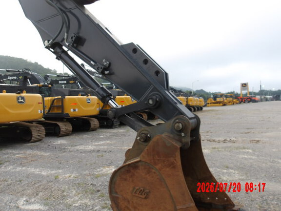 2023 John Deere 250 P-Tier