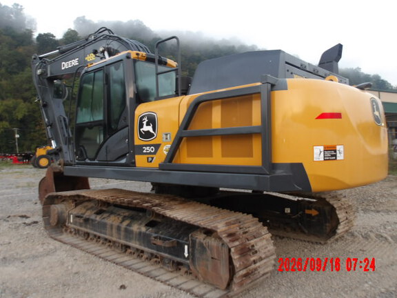 2023 John Deere 250P