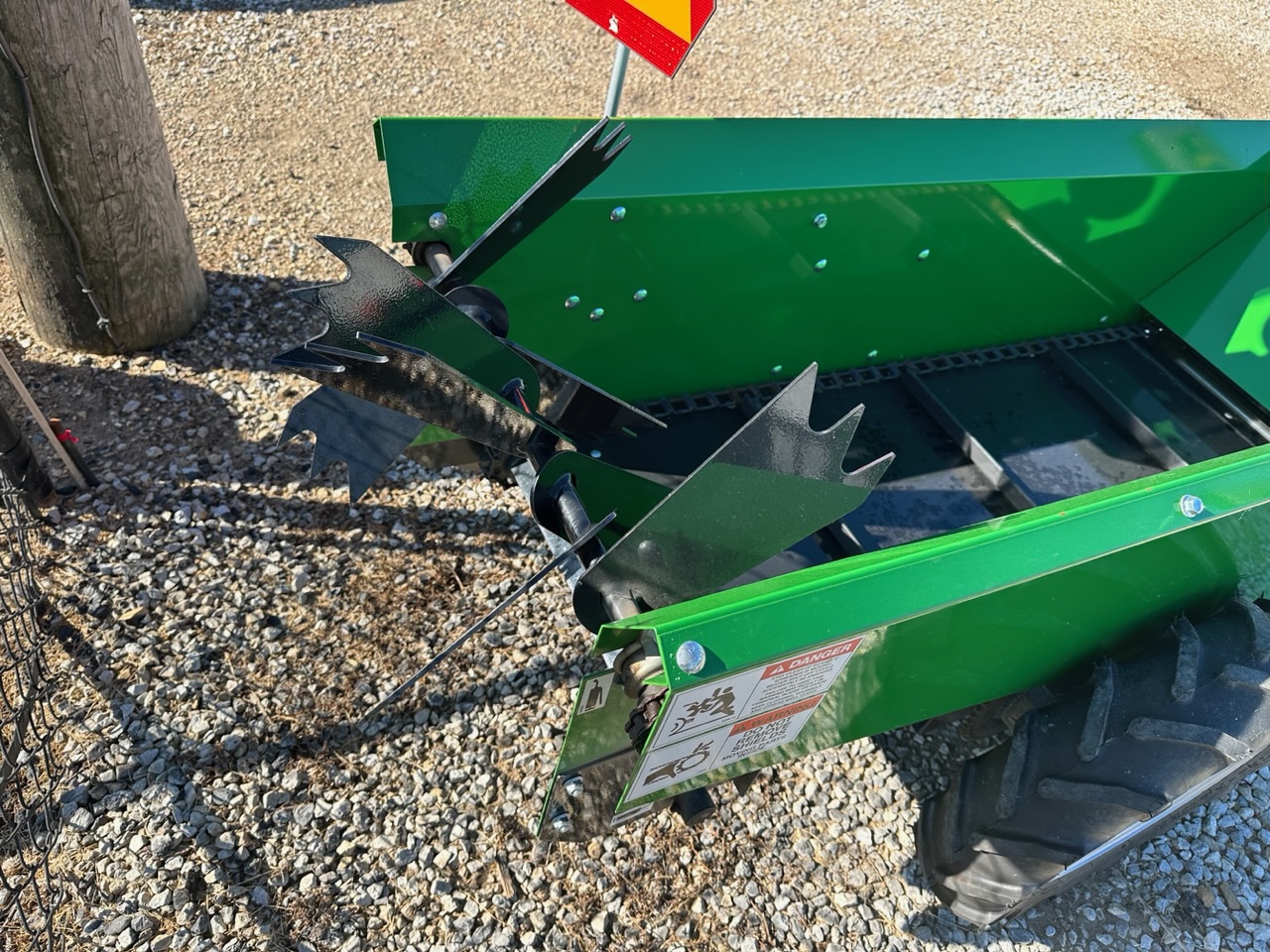  2022 Frontier MS1102G at Heritage Tractor in Roanoke, IL