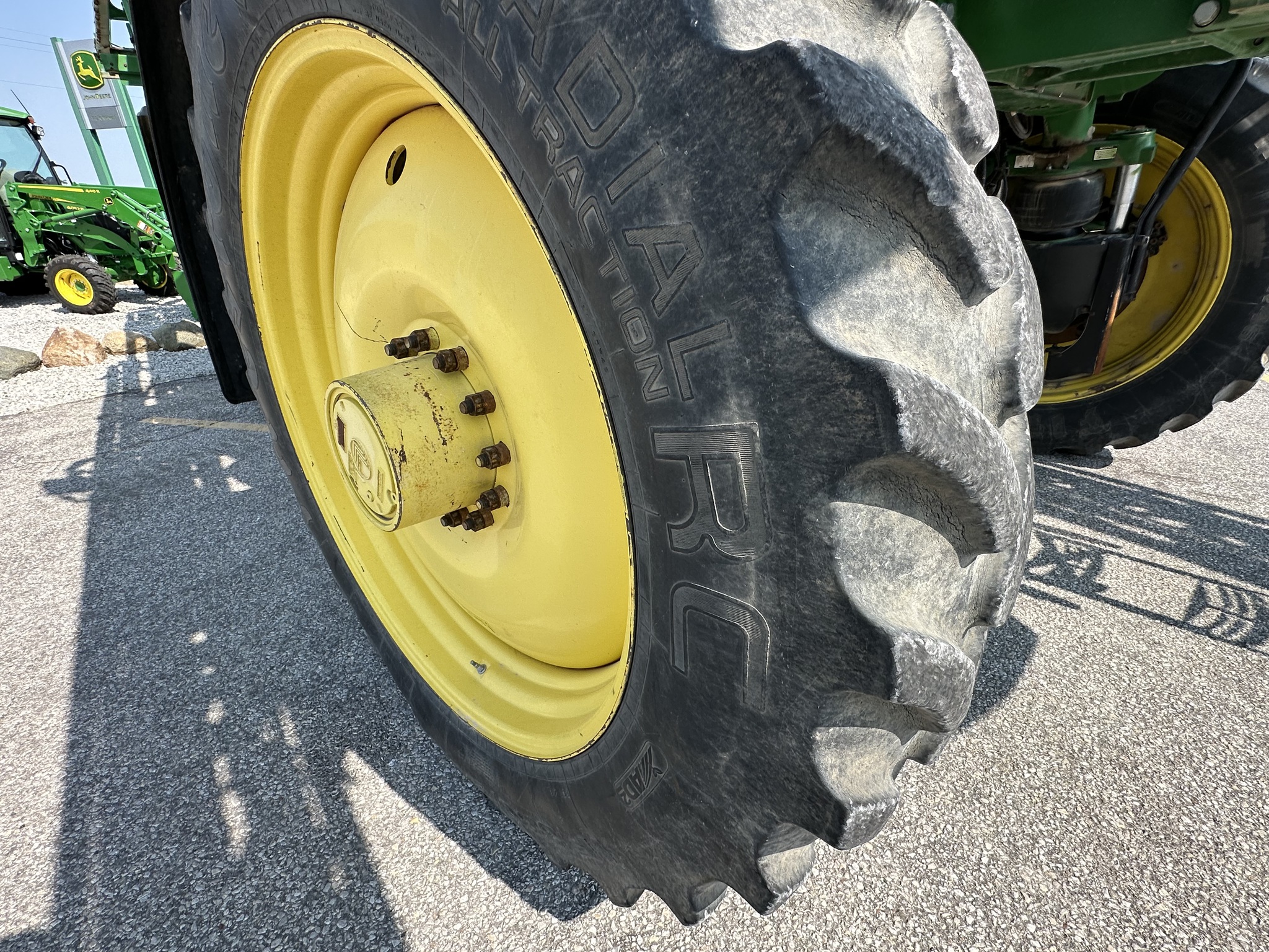 2017 John Deere R4038 Image 9