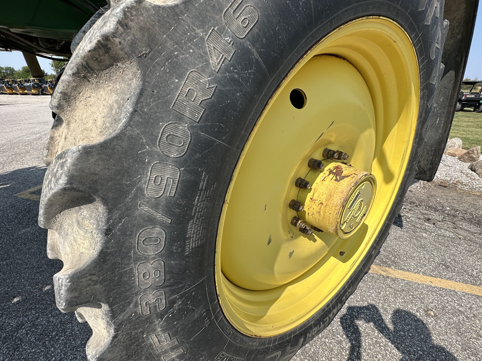 2017 John Deere R4038 Image 11