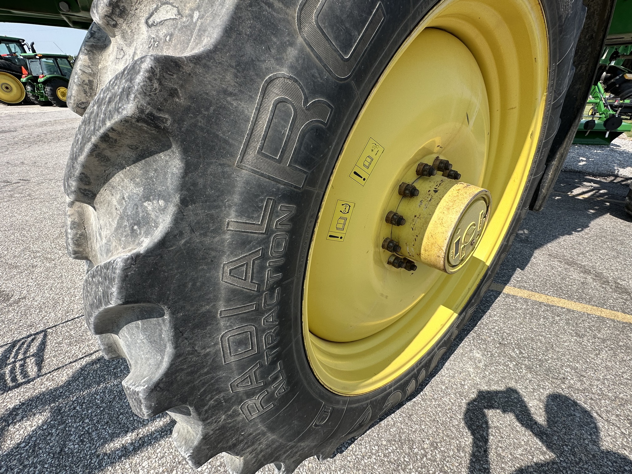 2017 John Deere R4038 Image 12