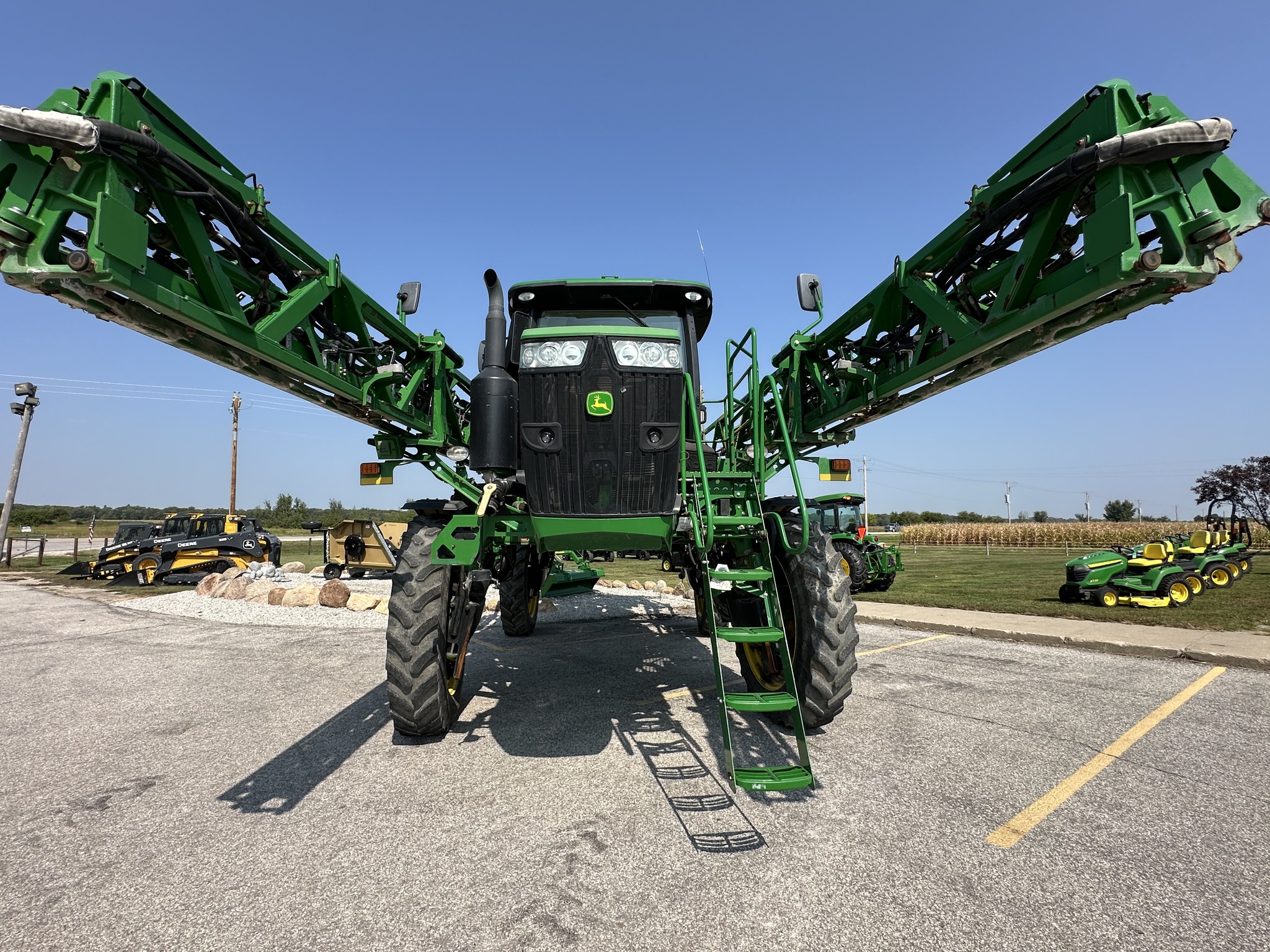 2017 John Deere R4038 Image 8