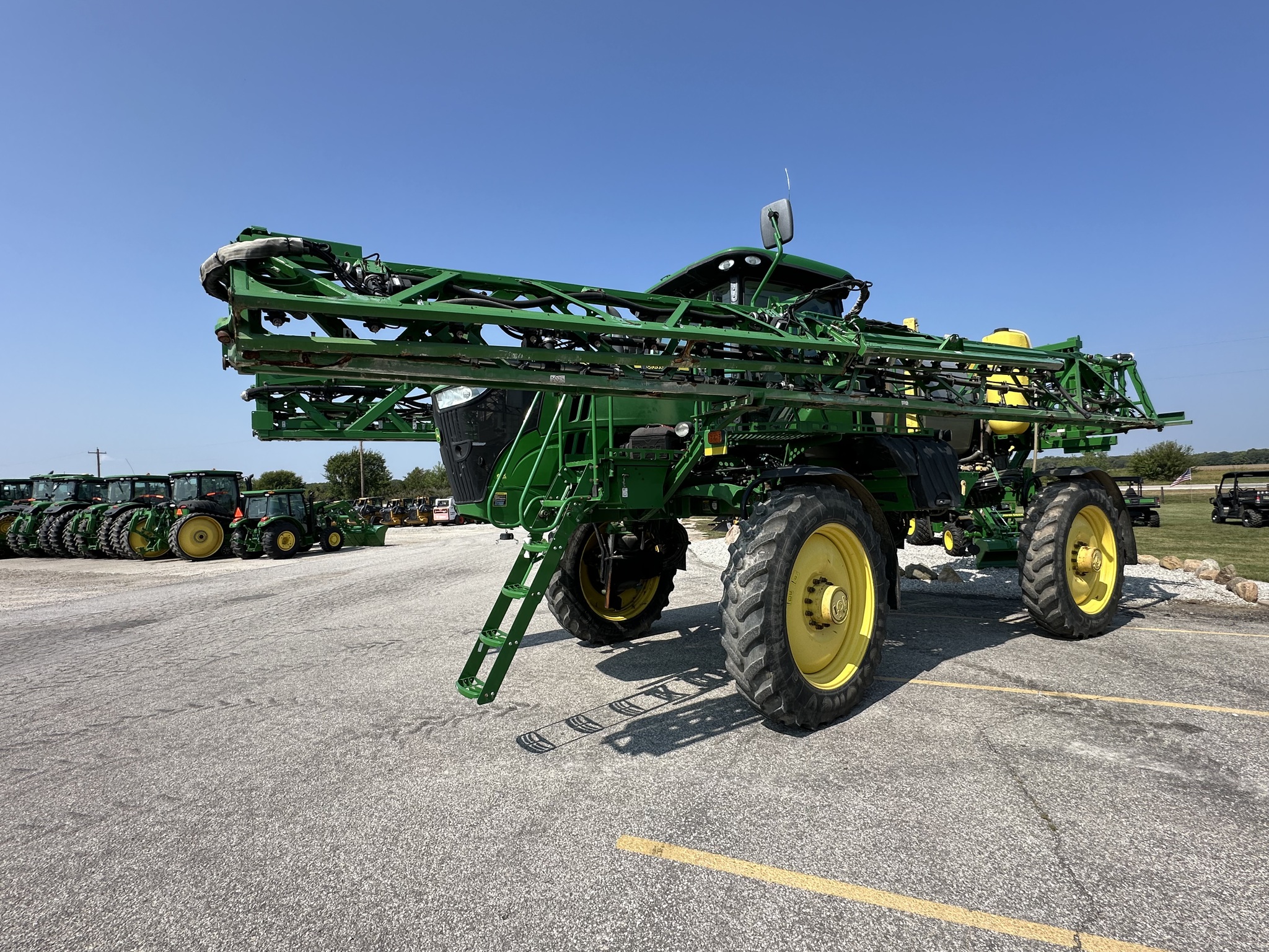 2017 John Deere R4038 Image 1