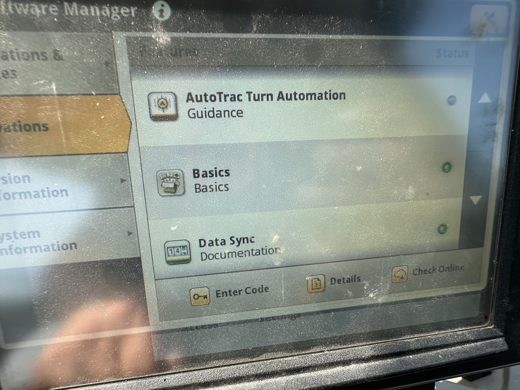 2017 John Deere R4038 Image 21