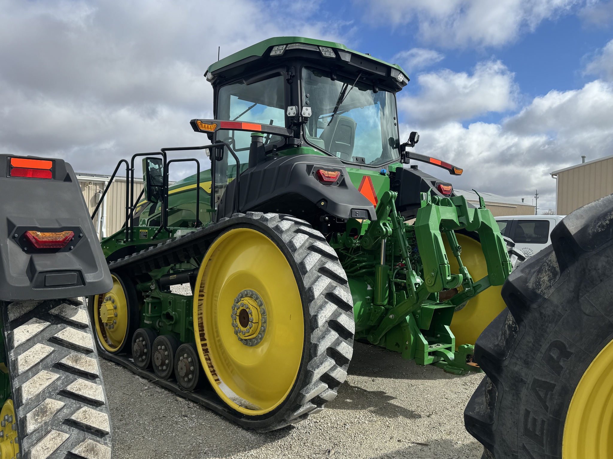 2021 John Deere 8RT 370 Image 3