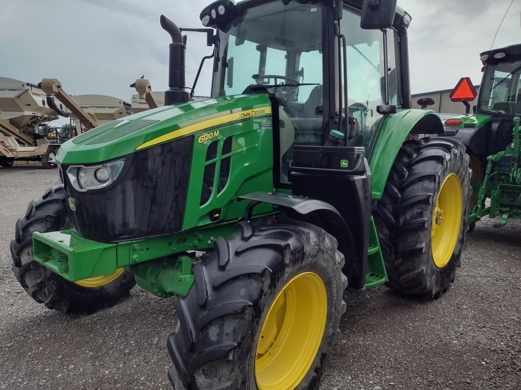 2022 John Deere 6120M Image 1