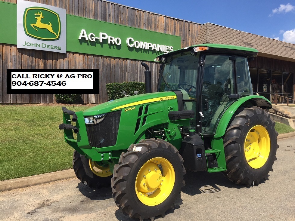 2025 John Deere 5090E Image 2
