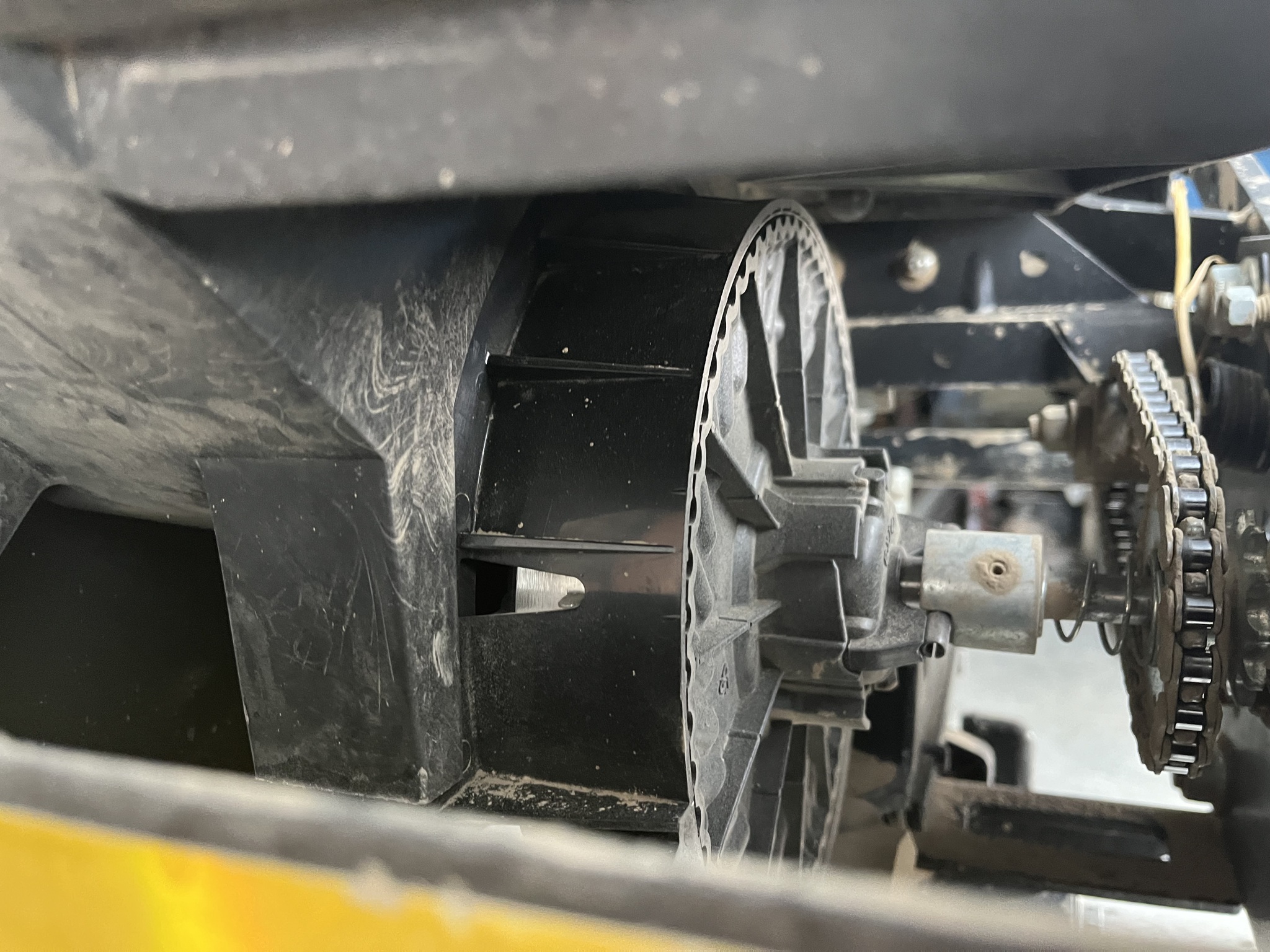 Used 2019 Kinze 3600 Planters: Drawn at Koenig Equipment in Rushville, IN - PhotoXL9