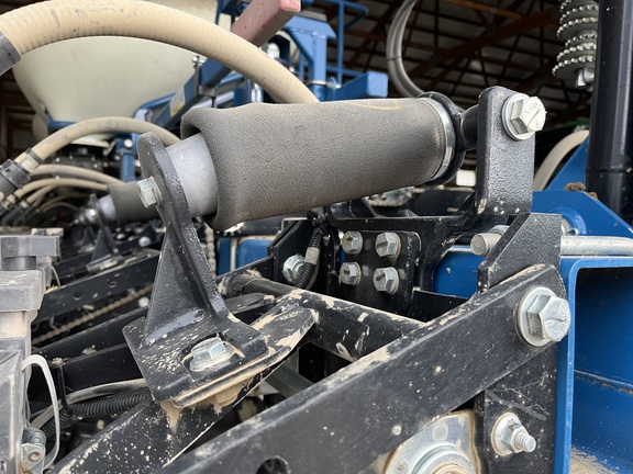 Used 2019 Kinze 3600 Planters: Drawn at Koenig Equipment in Rushville, IN - Photo8