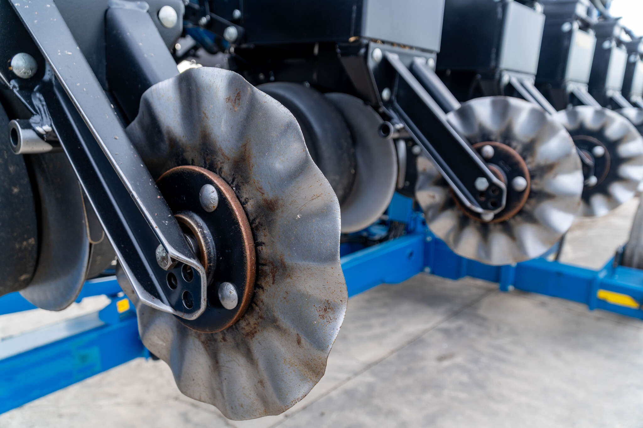 Used 2019 Kinze 3600 Planters: Drawn at Koenig Equipment in Anna, OH - PhotoXL13