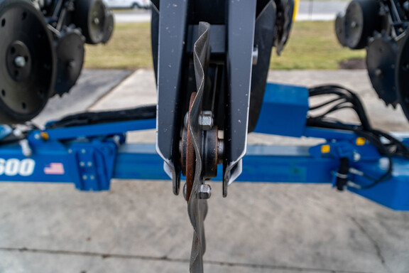 Used 2019 Kinze 3600 Planters: Drawn at Koenig Equipment in Anna, OH - Photo14