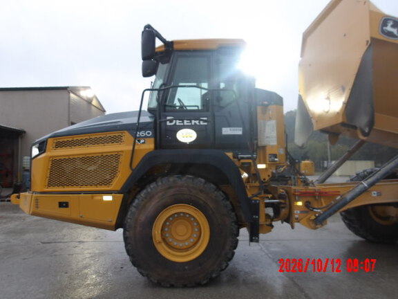 2024 John Deere 260 P
