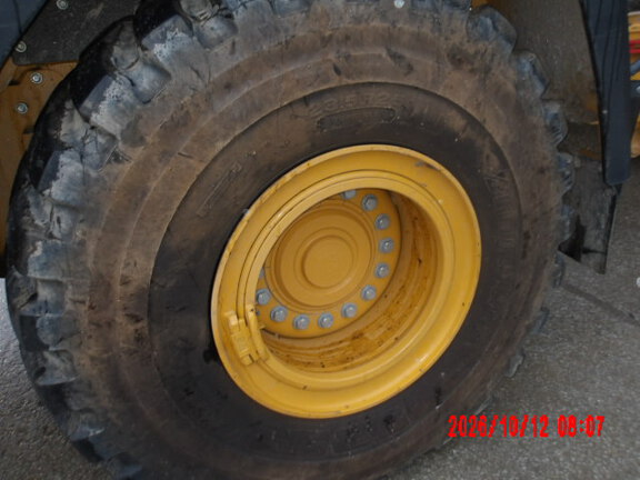 2024 John Deere 260 P
