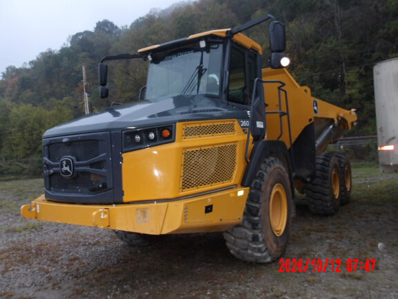 2024 John Deere 260 P