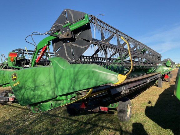 Used 2019 John Deere 740FD Combine Platforms at Horizon Ag & Turf in Westlock, AB - Photo2