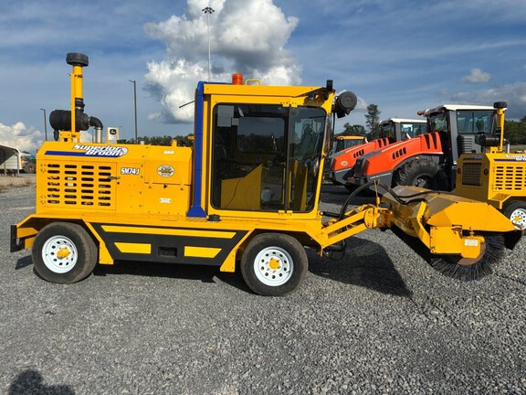 2024 Superior Broom SM74J