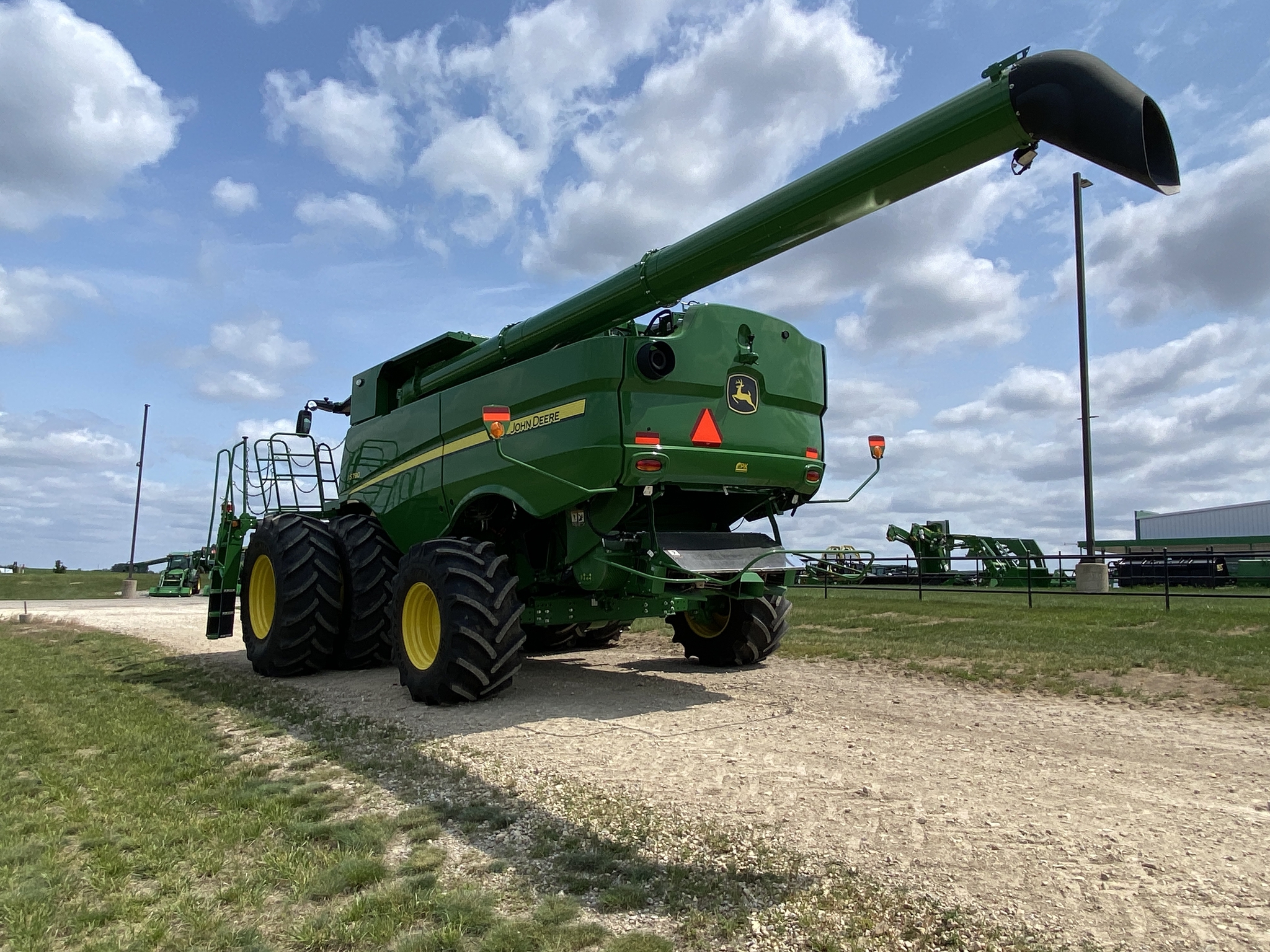 2024 John Deere S790 Image 7