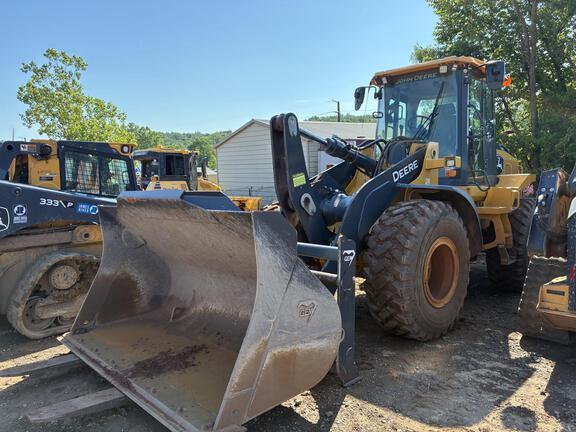 2023 John Deere 544 P