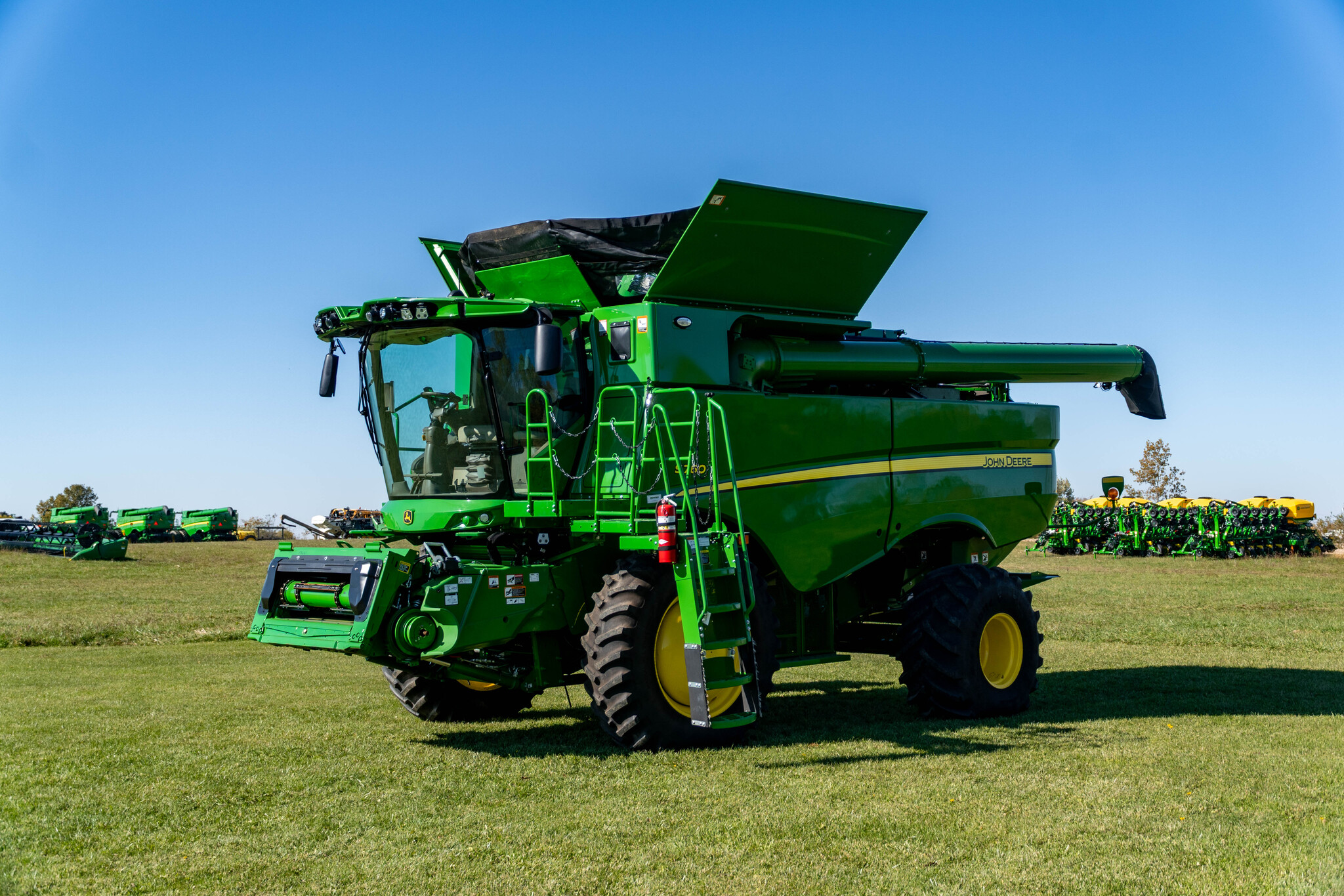 Used 2023 John Deere S760 Combines at Koenig Equipment in Anna, OH - PhotoXL0
