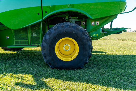 Used 2023 John Deere S760 Combines at Koenig Equipment in Anna, OH - Photo10