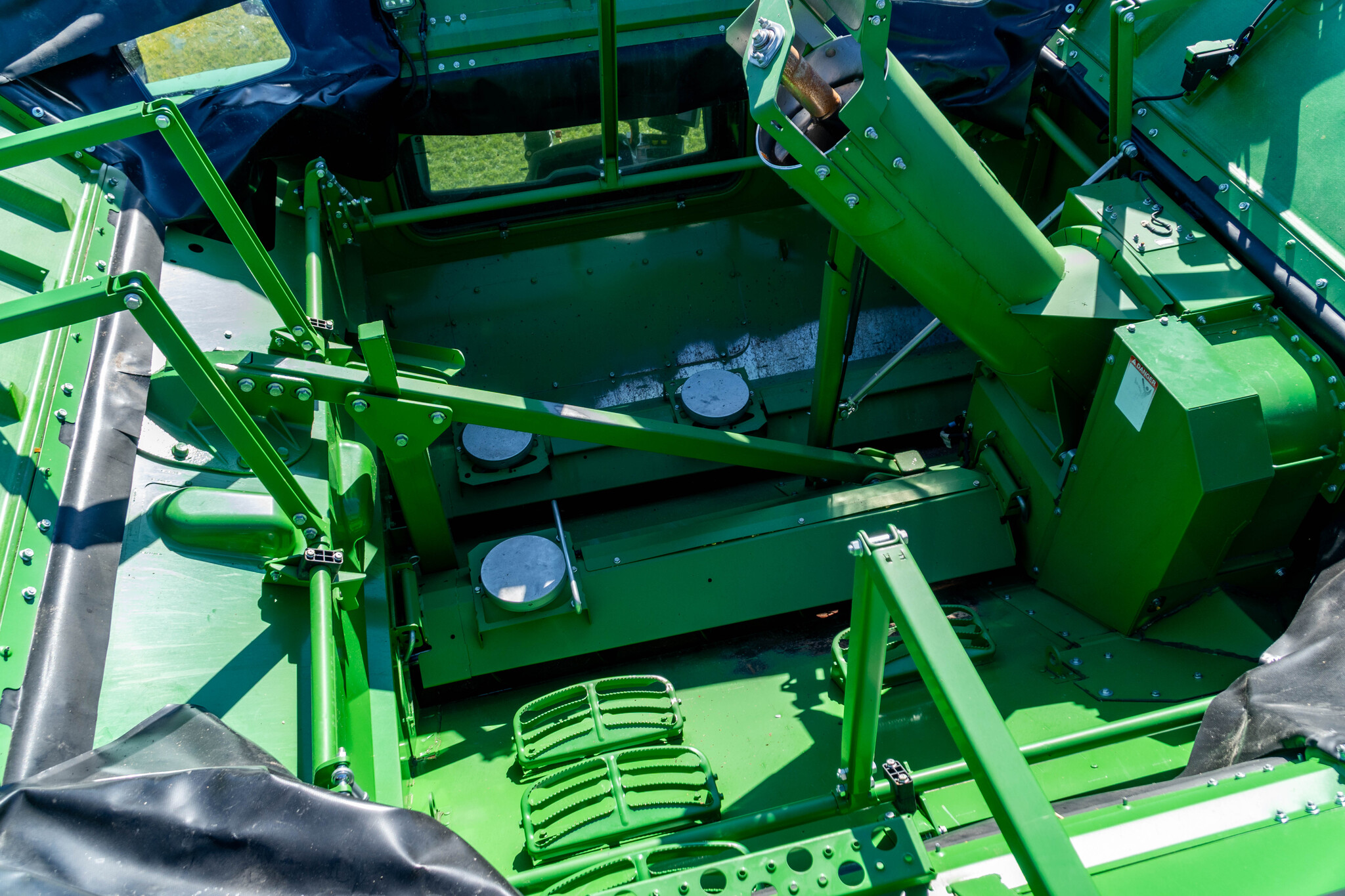 Used 2023 John Deere S760 Combines at Koenig Equipment in Anna, OH - PhotoXL32