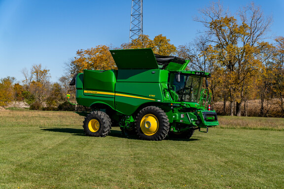 Used 2023 John Deere S760 Combines at Koenig Equipment in Anna, OH - Photo6