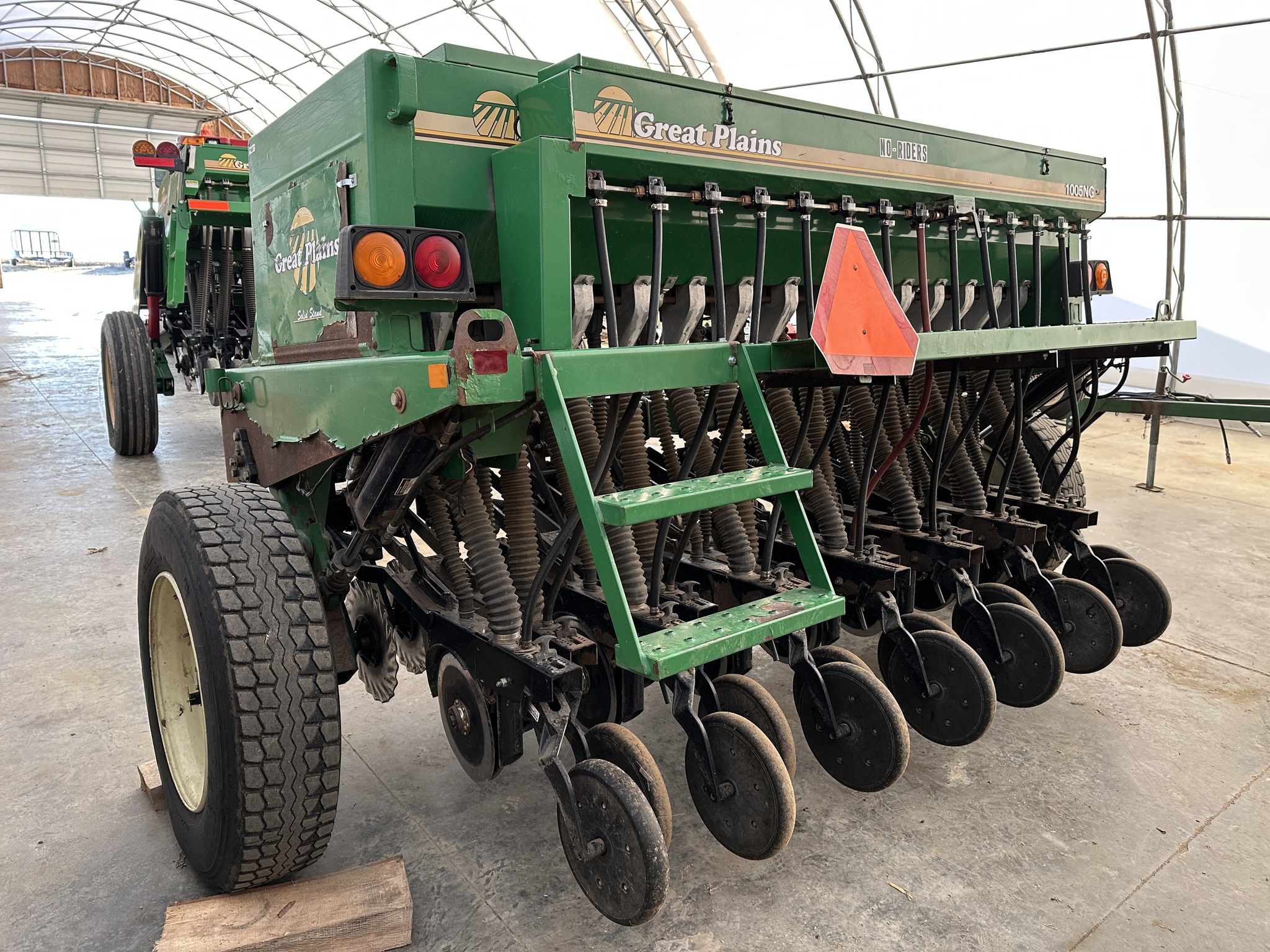 2000 Great Plains 1005NG 1408 Image 2