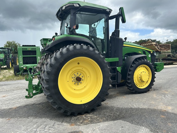 2023 John Deere 8R 280 Photo 2