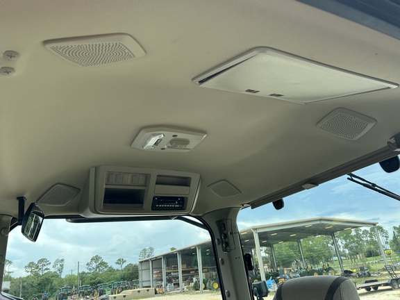 2023 John Deere 8R 280 Photo 8