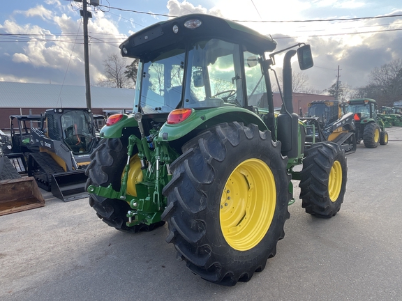 2023 John Deere 5105M Photo 8