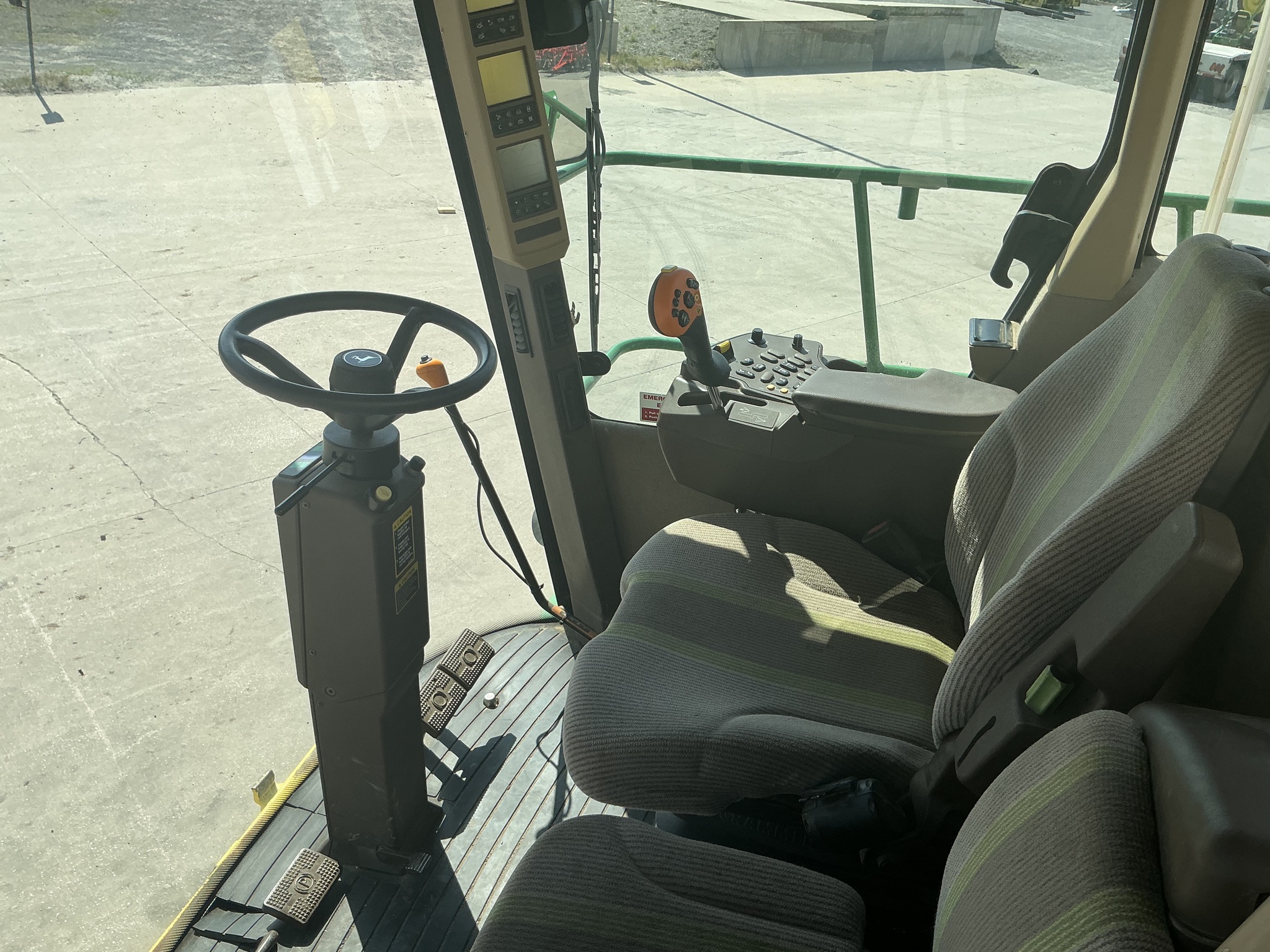 2012 John Deere 7750 Image 9