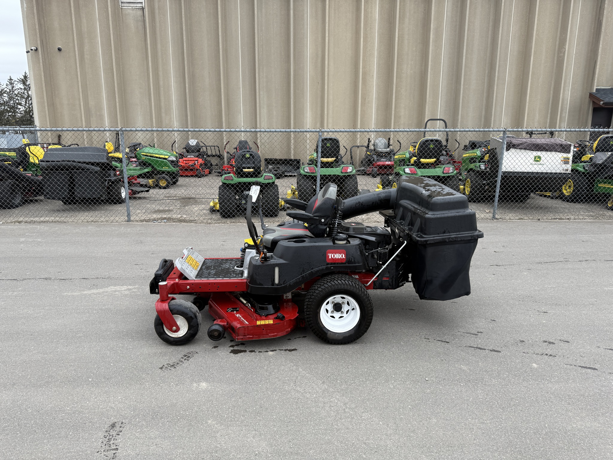 2019 Toro 74768 - Minnesota Equipment