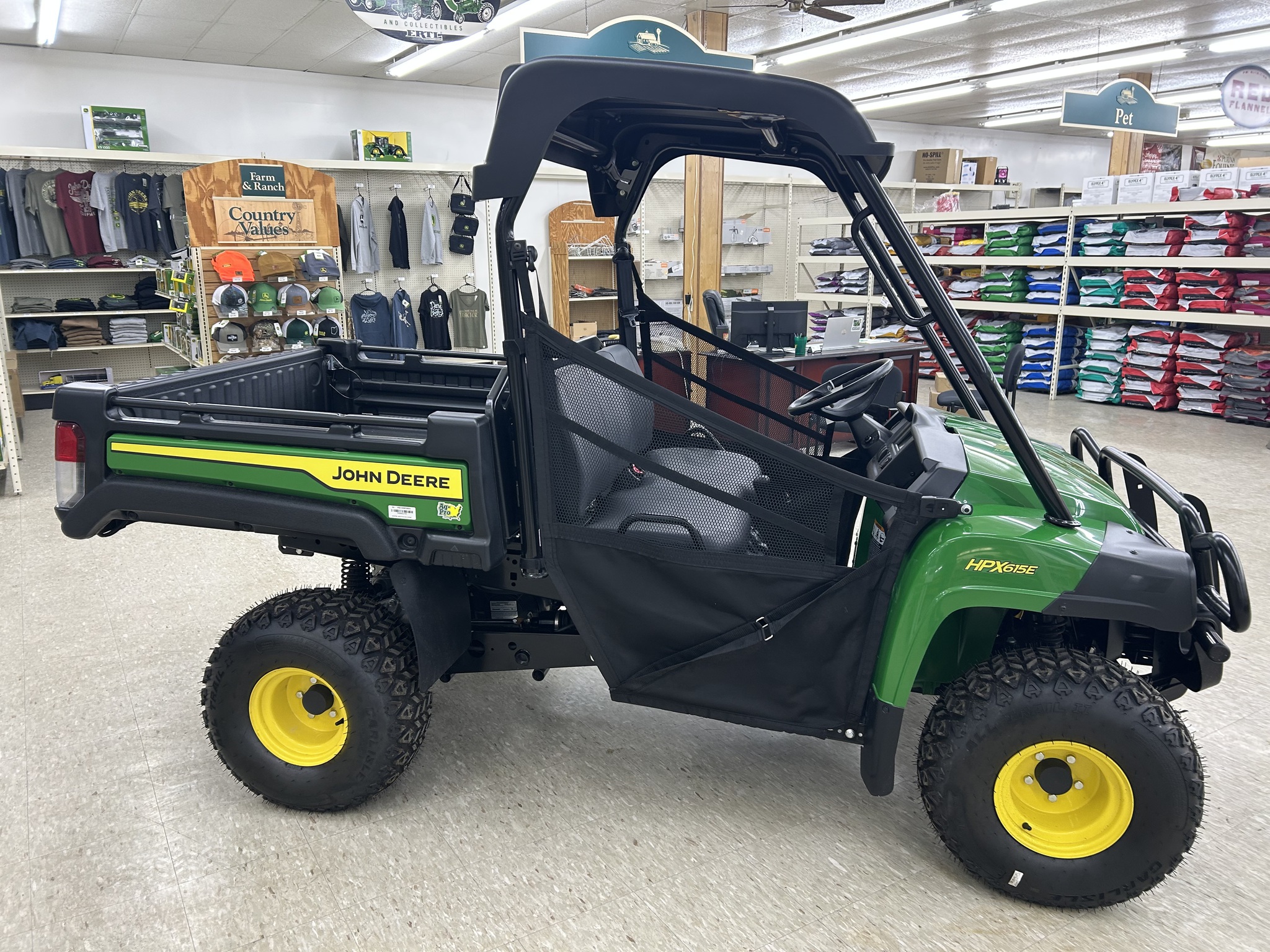 2024 John Deere HPX615E Image 6