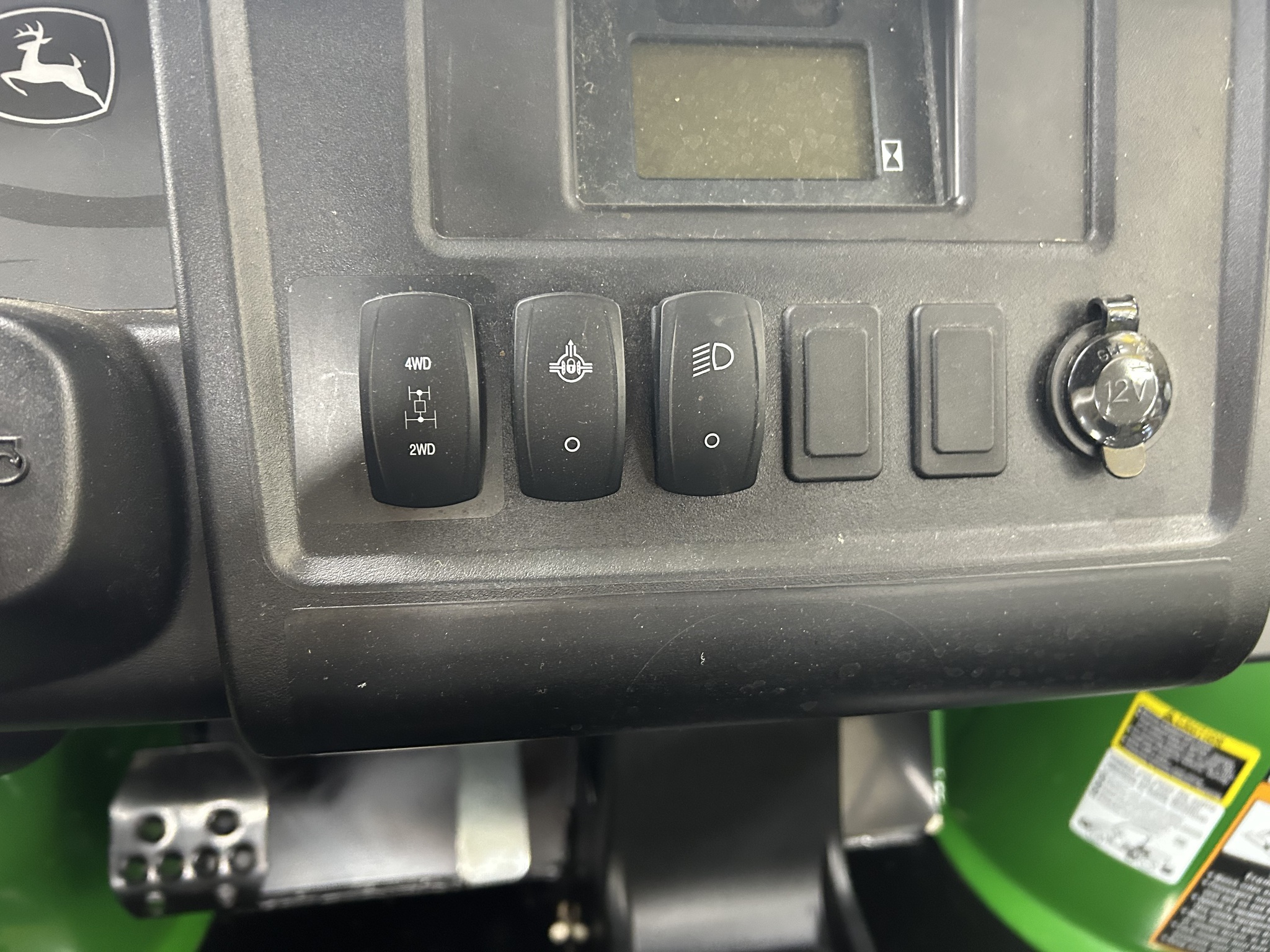 2024 John Deere HPX615E Image 10