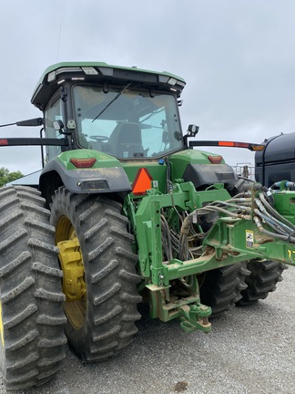 Photo of 2021 John Deere 8R 310